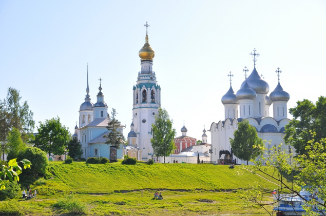  «Там, где  резной палисад» 